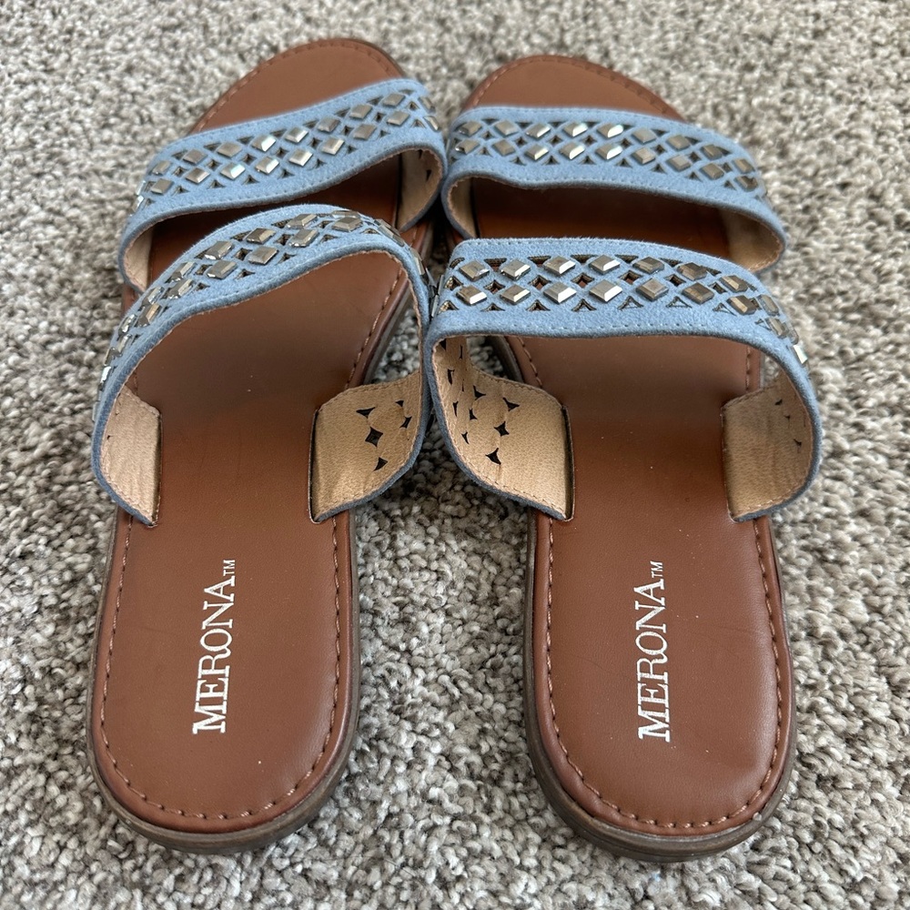 Sandals - Picture 2 of 2